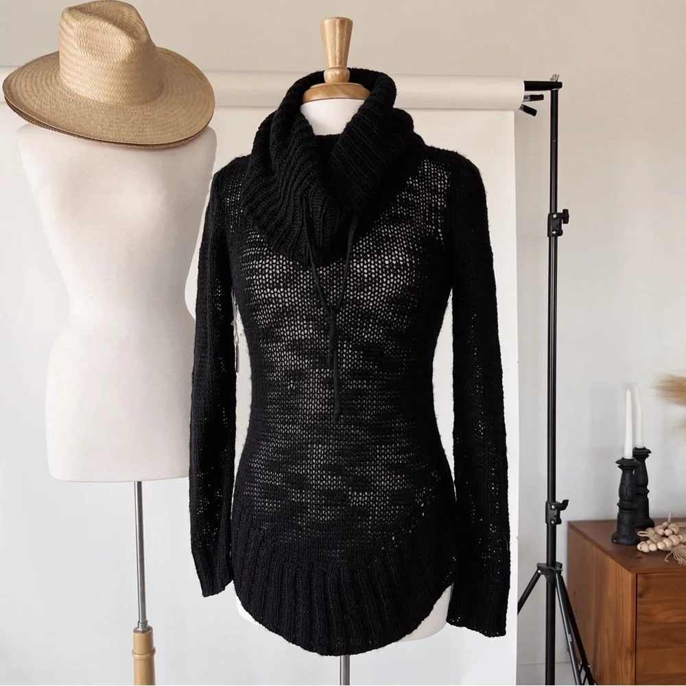 RELAXED FIT BLACK TURTLENECK KNIT SWEATER TOP - Picture 2 of 10